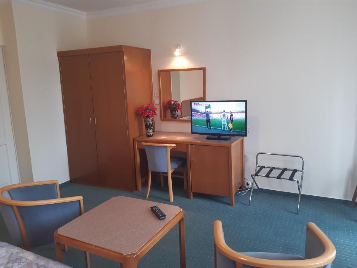Apartment Pension Rideg Hévíz Exteriér fotografie