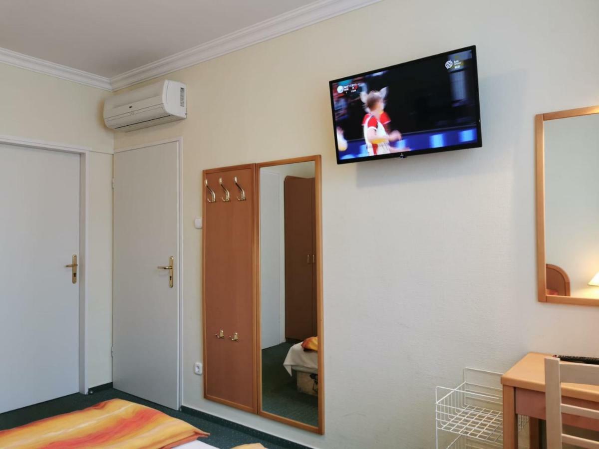 Apartment Pension Rideg Hévíz Exteriér fotografie