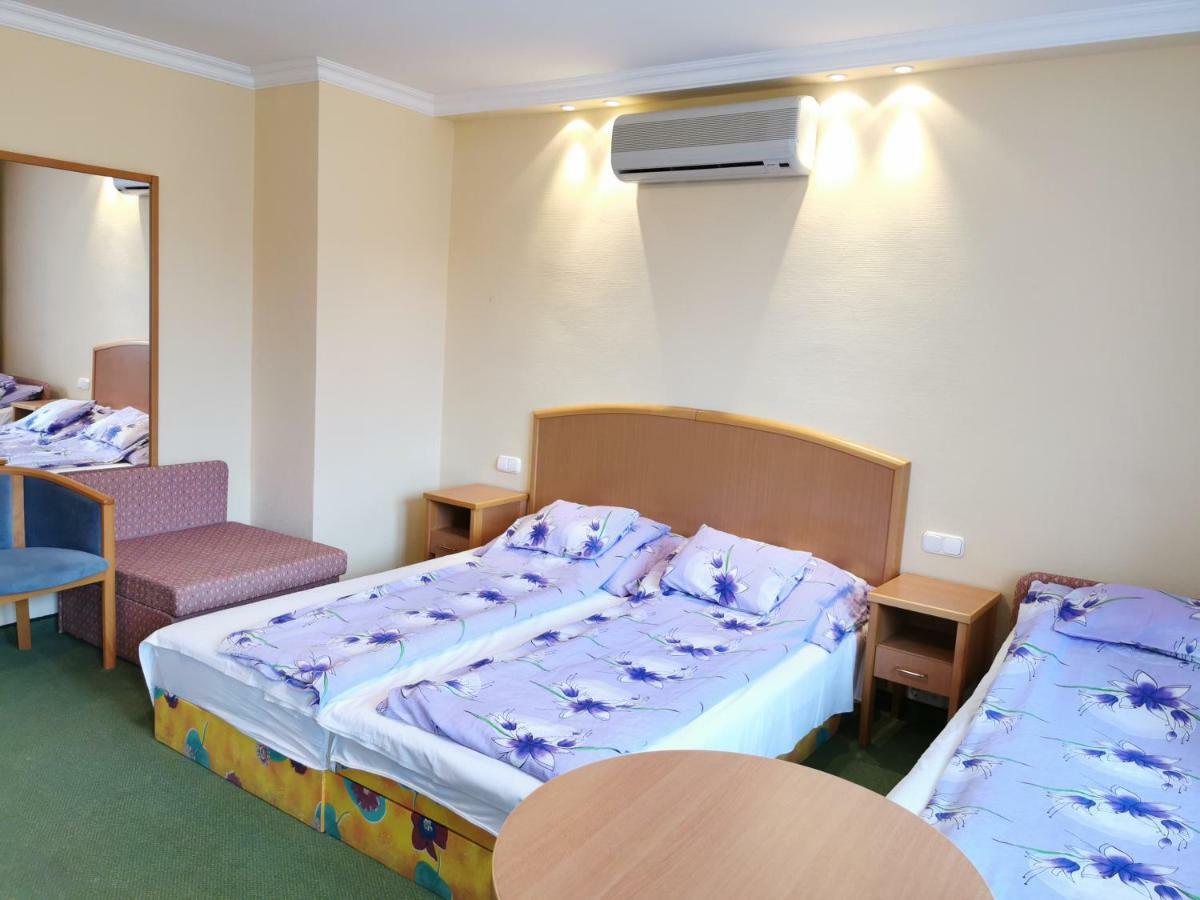 Apartment Pension Rideg Hévíz Exteriér fotografie